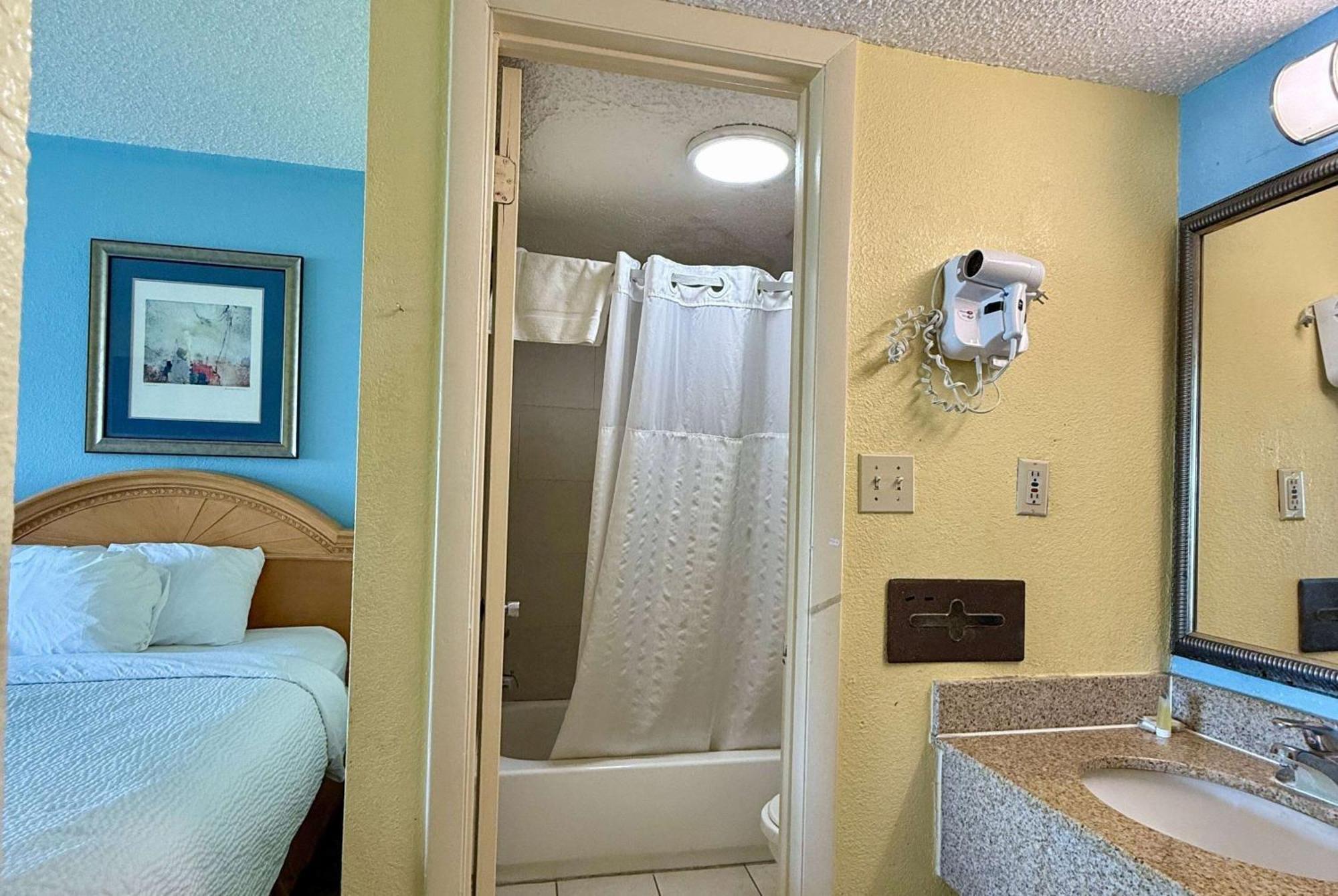 Days Inn By Wyndham Ruther Glen Kings Dominion Area Zewnętrze zdjęcie