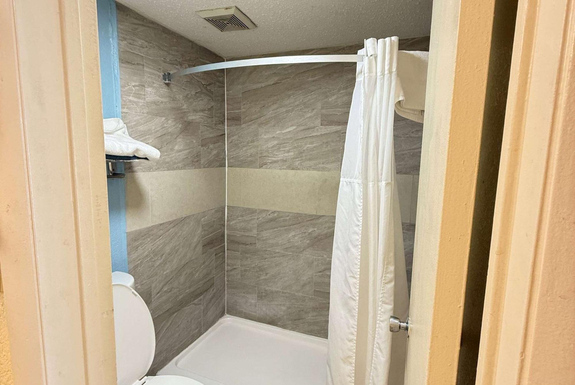 Days Inn By Wyndham Ruther Glen Kings Dominion Area Zewnętrze zdjęcie